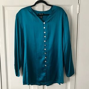 Women’s Silk Blouse